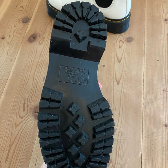 2976 dr. Marten. smooth leather platform Chelsea boot - Picture 6 of 6